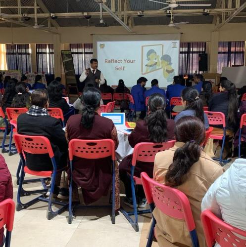 aarohnam_seminar